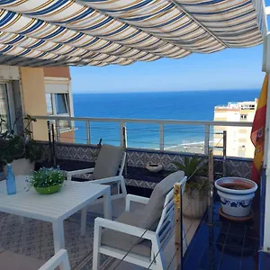 spectacular-views-penthouse-in-1st-line-beach.es-andalucia.com/