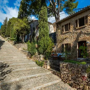 casa-en-centro-histrico-pollena.balearic-islands.net/